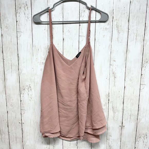 Torrid Women's Plus M/L Blouse Top Sleeveless Pink Solid Polyester V-Neck - Picture 1 of 3